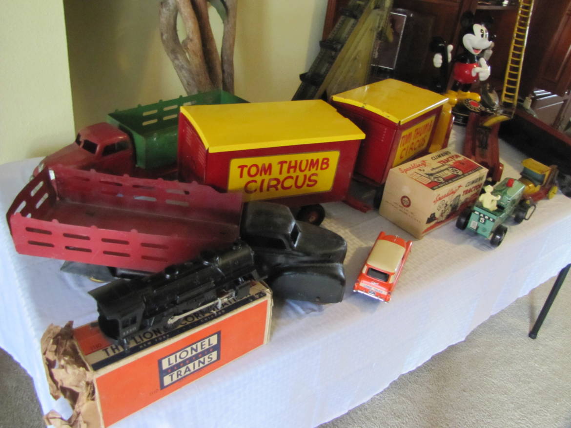 Toy-2-1.jpg