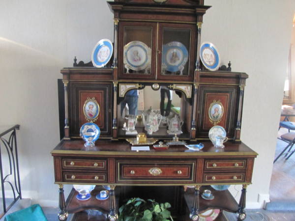A Mega Estate Collector Sale - 23 tables - 1349 Viewtop Dr. Clearwater - Past Sale