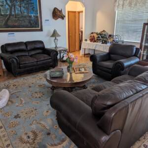 9/7 - 9/9 Awesome Sale with High-end items - Taxidermy - Furniture - Tools and a Ton More